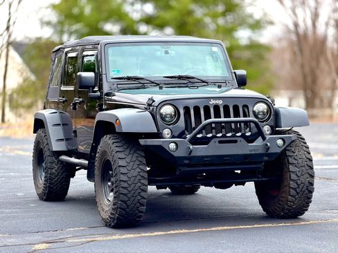 Used 2015 Jeep Wrangler Unlimited Sport w/ Quick Order Package 23S AWD/4WD image 5