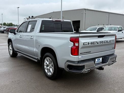 Used 2022 Chevrolet Silverado 1500 LTZ w/ LTZ Premium Package AWD/4WD image 38