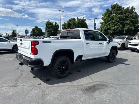 New 2026 Chevrolet Silverado 3500 LT w/ Trail Boss Package AWD/4WD image 7