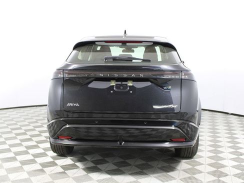 Used 2024 Nissan Ariya FWD image 31