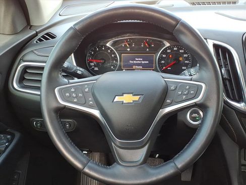 Used 2022 Chevrolet Equinox Premier image 21