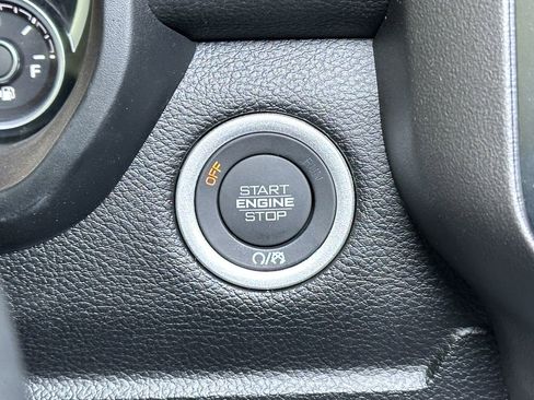 New 2026 RAM 1500 4x4 Crew Cab image 25