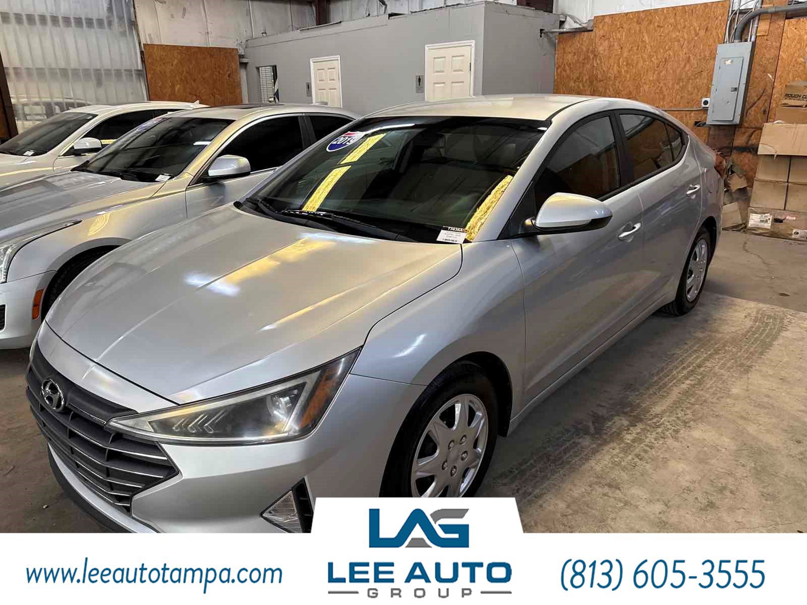 Used 2019 Hyundai Elantra SE w/ Cargo Package FWD image 1