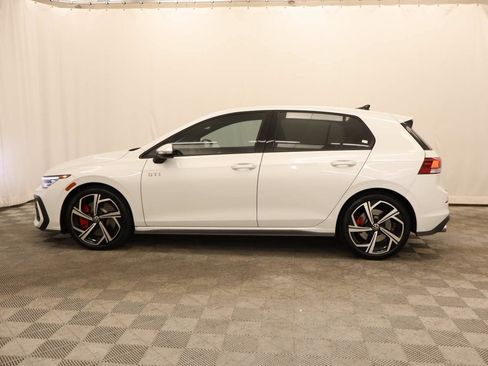 Certified 2025 Volkswagen GTI SE FWD image 3