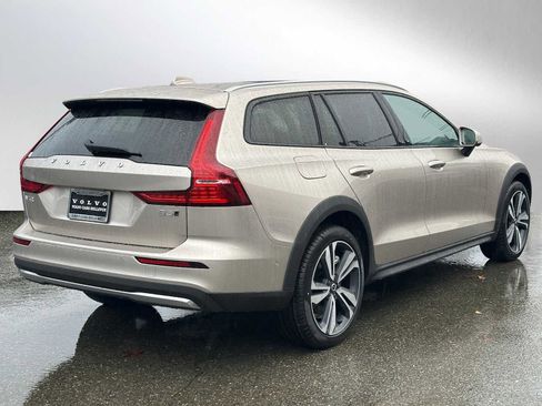 New 2026 Volvo V60 B5 Cross Country Plus w/ Climate Package image 3