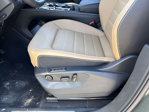 New 2026 Volkswagen Atlas Cross Sport SEL image 18