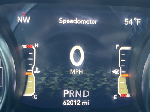 Used 2020 Jeep Wrangler Unlimited Sahara image 14