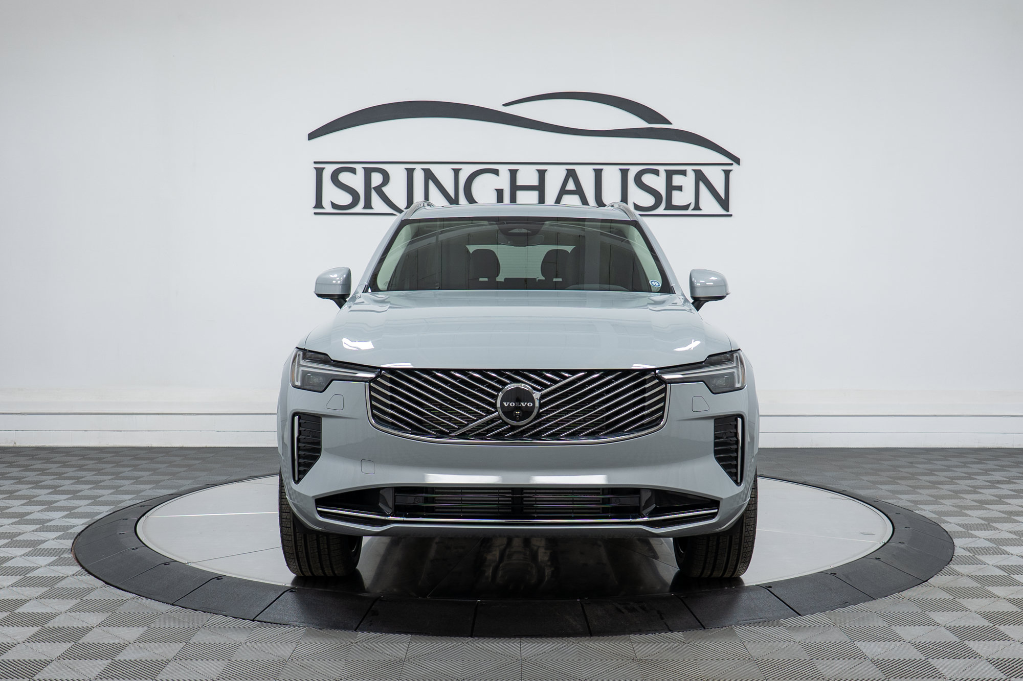New 2026 Volvo XC90 T8 Plus w/ Protection Package Premier AWD/4WD image 2
