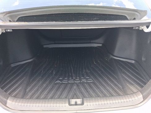 Certified 2025 Honda Accord SE image 11
