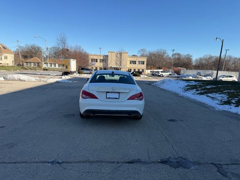 Used 2018 Mercedes-Benz CLA 250 4MATIC image 6