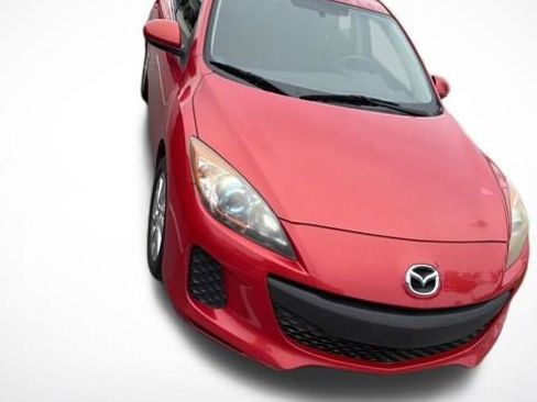 Used 2013 MAZDA MAZDA3 i Touring FWD image 1