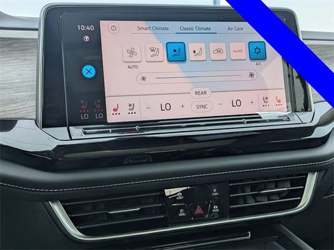 New 2025 Volkswagen Atlas SEL Premium R-Line image 24