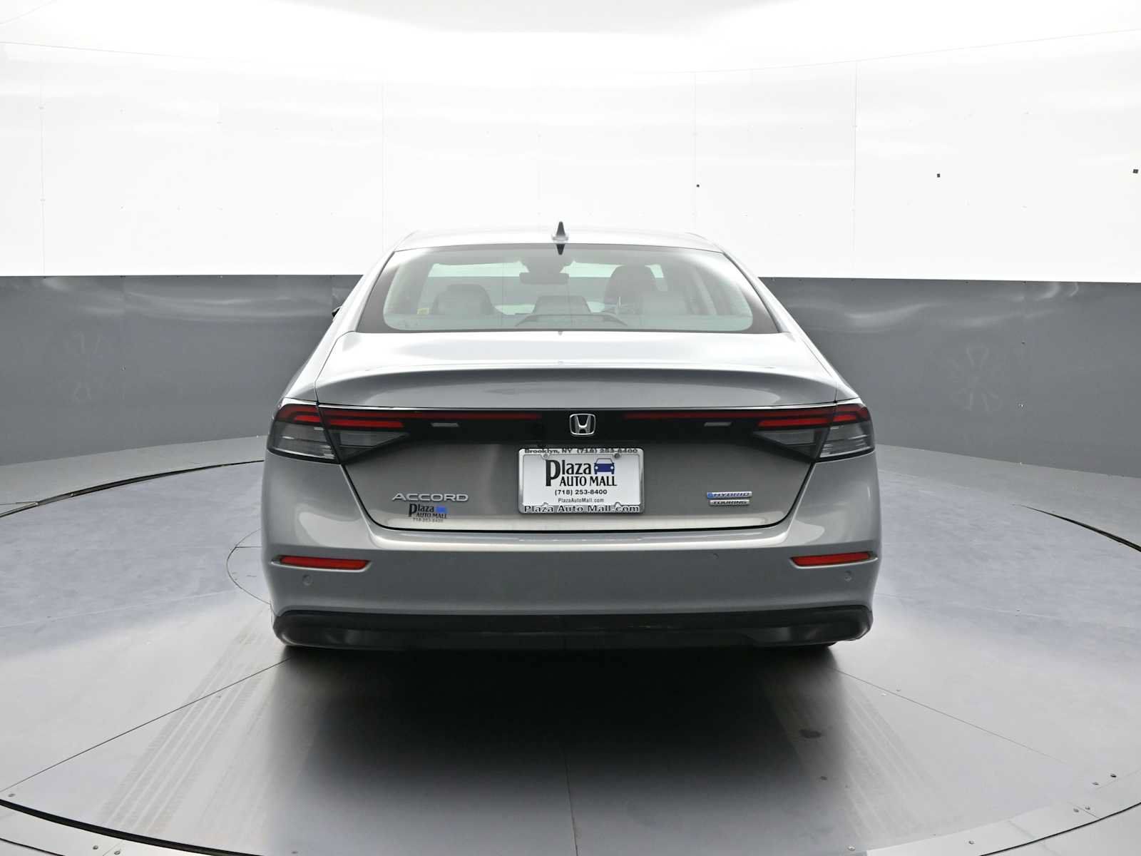 Used 2023 Honda Accord Touring image 10