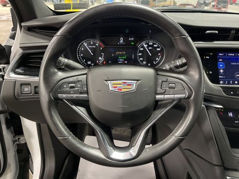 Used 2024 Cadillac XT6 Luxury w/ LPO, Floor Liner Package image 19