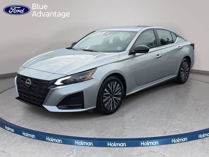 Used 2024 Nissan Altima 2.5 SV