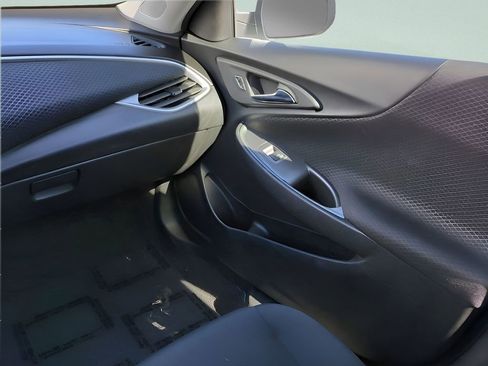 Used 2024 Chevrolet Malibu LT FWD image 18