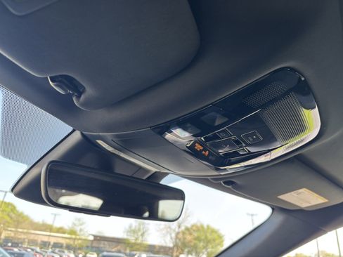 Used 2025 Lexus RX 350 Premium w/ Accessory Package (Z1) image 26