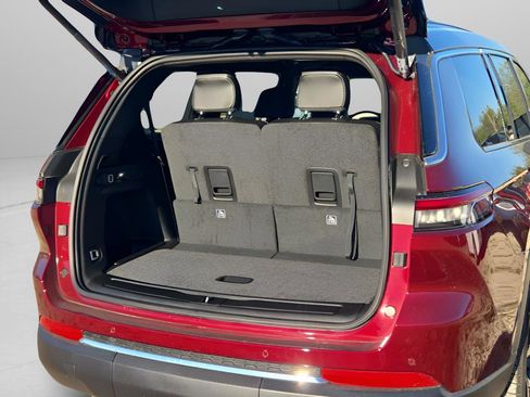 New 2025 Jeep Grand Cherokee L Limited RWD image 26