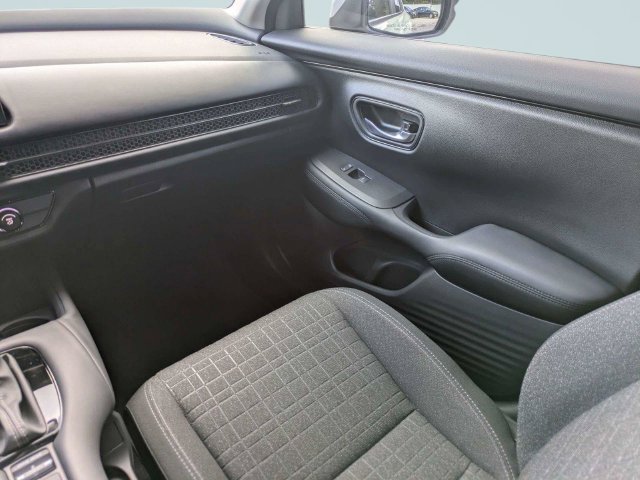 Used 2026 Honda HR-V LX image 17