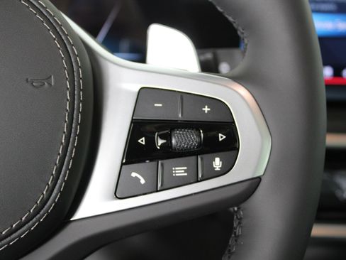 New 2026 BMW X5 xDrive50e w/ M Sport Package image 27