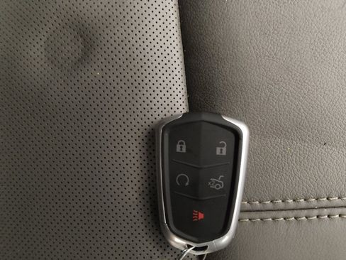 Used 2015 Chevrolet Impala LTZ FWD image 32