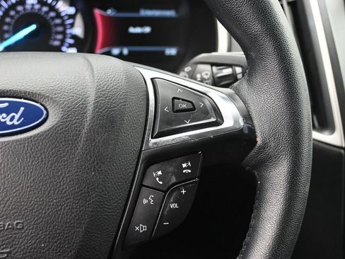 Used 2020 Ford Edge SEL w/ Convenience Package image 13