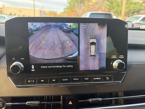 Used 2023 Mitsubishi Outlander SEL image 11