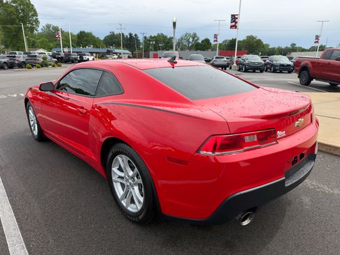 Used 2015 Chevrolet Camaro LS RWD image 7