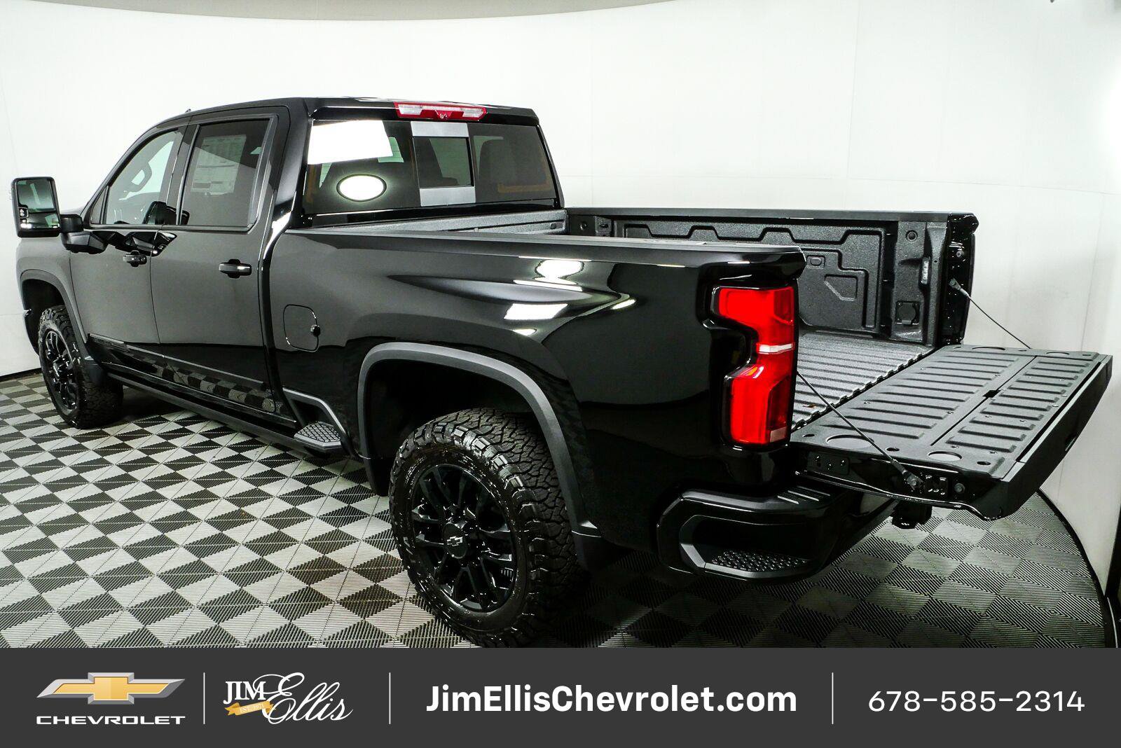 New 2026 Chevrolet Silverado 2500 High Country w/ Midnight Edition AWD/4WD image 33