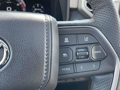 New 2026 Toyota Tundra Limited AWD/4WD image 34