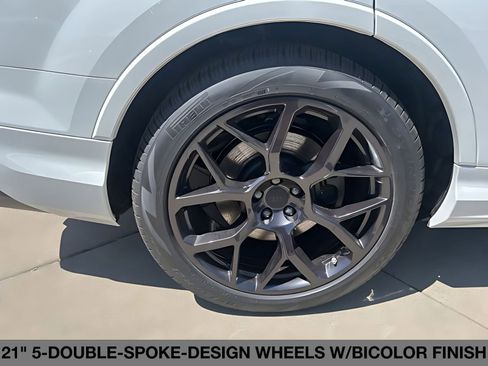 New 2026 Audi SQ7 Premium Plus AWD/4WD image 10