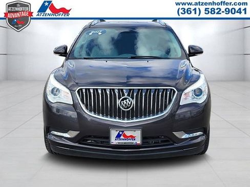 Used 2017 Buick Enclave Leather image 2