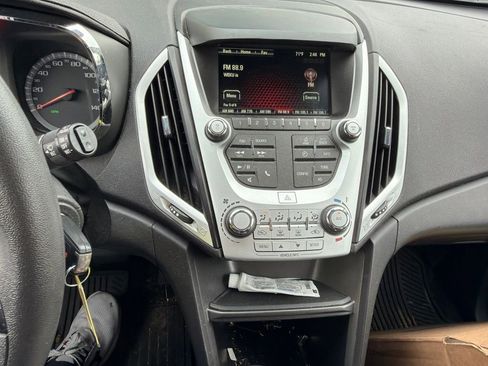 Used 2017 GMC Terrain SLE AWD/4WD image 9