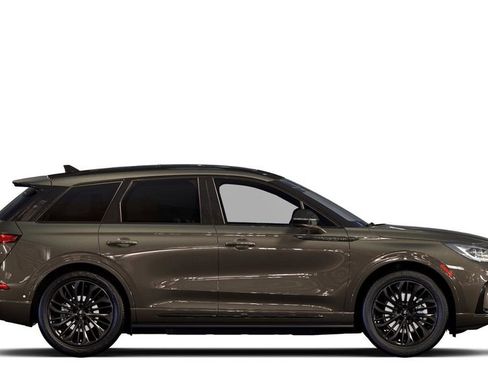 New 2025 Lincoln Corsair Grand Touring w/ Equipment Group 302A AWD/4WD image 5
