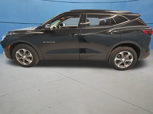 Used 2024 Chevrolet Blazer LT AWD/4WD image 32