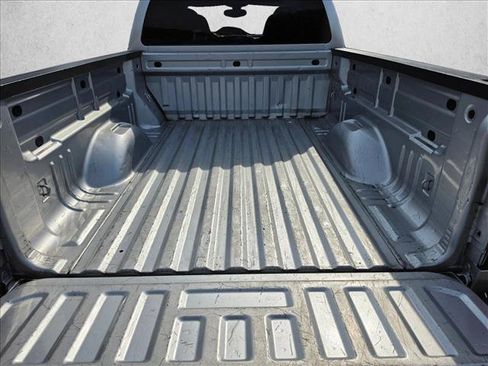 Used 2015 Chevrolet Colorado Z71 AWD/4WD image 15