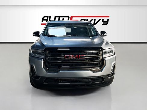 Used 2023 GMC Acadia AT4 w/ Preferred Package AWD/4WD image 2