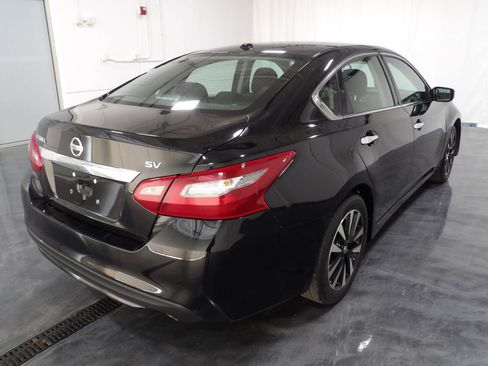 Used 2018 Nissan Altima 2.5 SV image 4