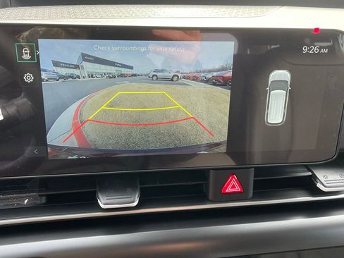 New 2026 Kia Carnival FWD image 15