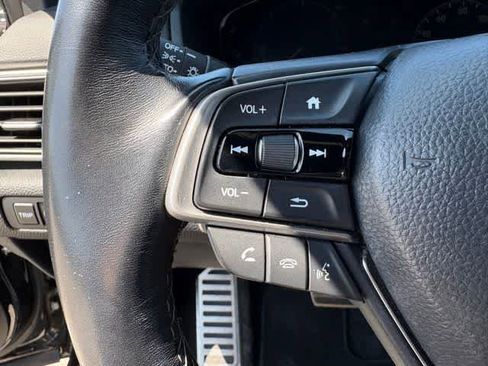 Used 2022 Honda Accord Sport image 12