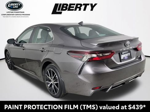 Used 2024 Toyota Camry SE w/ Convenience Package FWD image 5