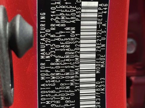 Used 2021 Toyota Corolla LE FWD image 28
