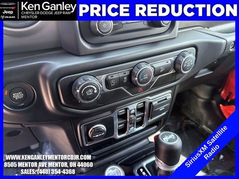 Used 2020 Jeep Wrangler Unlimited Sport S AWD/4WD image 16