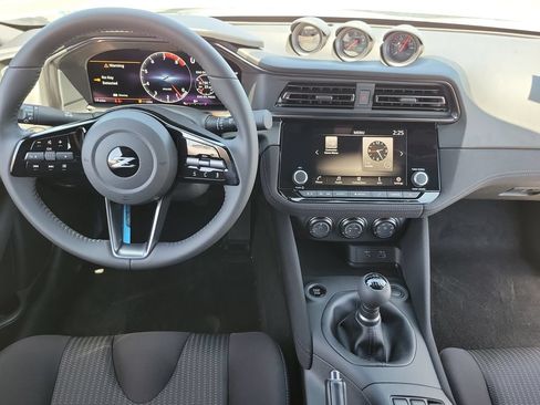 New 2027 Nissan Z Performance w/ Essentials Package (Sport) RWD image 4