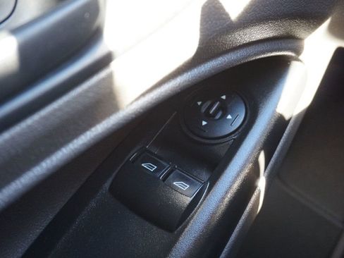 Used 2019 Ford Transit Connect XL image 24