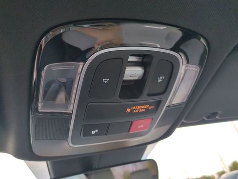 New 2026 Hyundai Tucson Limited image 25