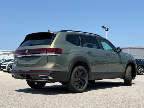 New 2026 Volkswagen Atlas SE FWD image 5