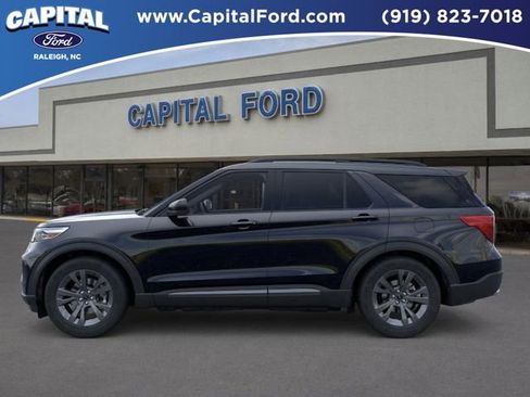 New 2024 Ford Explorer XLT w/ Equipment Group 202A image 3