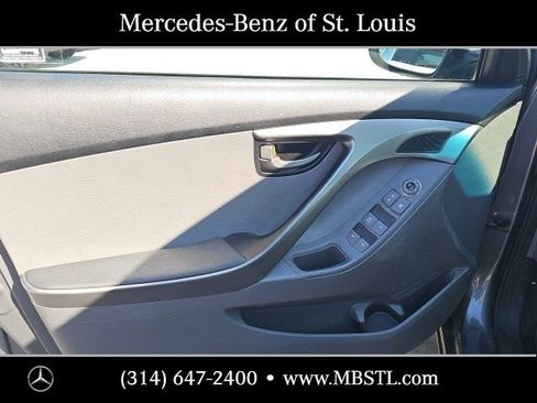 Used 2013 Hyundai Elantra GLS image 12