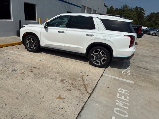 Used 2024 Hyundai Palisade Limited FWD image 15